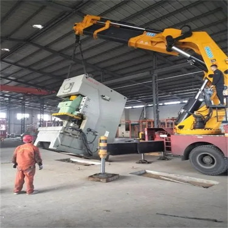 大成镇80吨折臂吊车出租附近电话